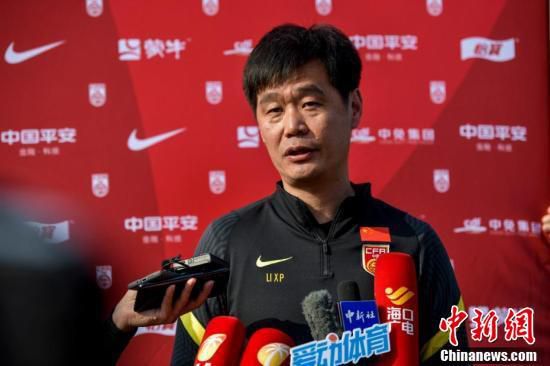 不过本周末国米主场对莱切的意甲联赛，劳塔罗是否能出场仍需评估。